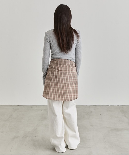 NUJOH(ヌゾ)の「Gingham Check Shirt / ギンガムチェックシャツ(シャツ/ブラウス・レディース・ネイビー/ブラウン・FREE)」の15枚目の写真