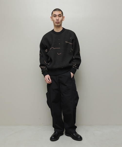 BAL（バル）の「JACQUARD PATTERN CREWNECK SWEATER（ニット/セーター・メンズ・ブラック/グリーン/ベージュ・3/2/1）」の22枚目の写真