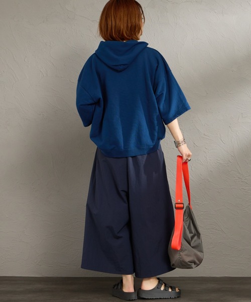 Gramicci（グラミチ）の「[GRAMICCI/グラミチ] ナイロンフレアイージーパンツ（その他パンツ・レディース・オリーブ/ネイビー/ブラック/キャメル・M/S）」の19枚目の写真