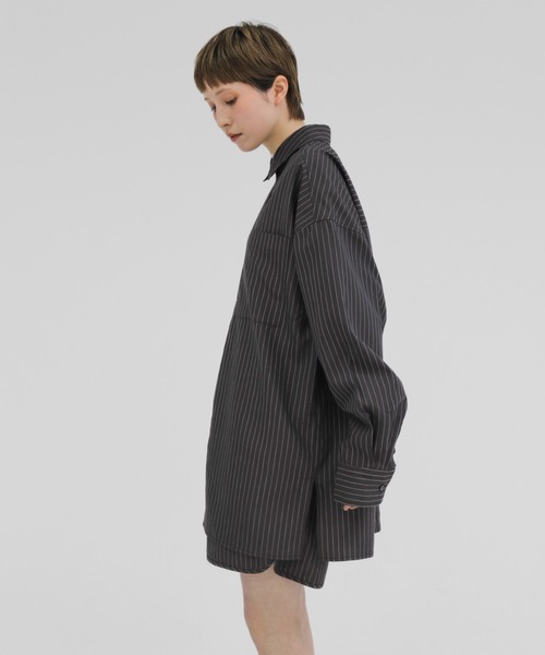 lit(リット)の「Stripe Stitch Over Shirt(シャツ/ブラウス・レディース・グレイッシュベージュ/チャコールグレー・FREE)」の13枚目の写真