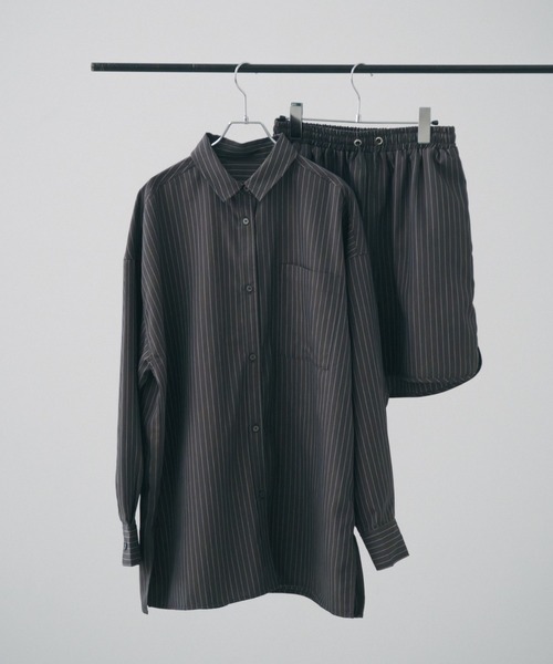 lit(リット)の「Stripe Stitch Over Shirt(シャツ/ブラウス・レディース・グレイッシュベージュ/チャコールグレー・FREE)」の10枚目の写真