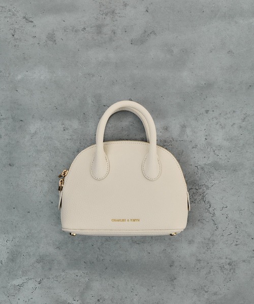 CHARLES & KEITH（チャールズ & キース）の「Beryl ベリル ボウリングバッグ（トートバッグ・レディース・ブルーグラス/クリーム/ブラック/ピンク系その他3・S）」の15枚目の写真