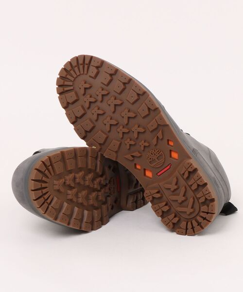Timberland(ティンバーランド)の「Timberland ティンバーランド BRITTON ROAD MID LC WP CHUKKA【防水/本革】メンズブーツ(ブリットンロードウォータープルーフチャッカ) A69TW EJV ダークグレー(ブーツ・メンズ・ブラック・25.0cm/25.5cm/26.0cm/26.5cm/27.0cm/27.5cm/28.0cm)」の3枚目の写真