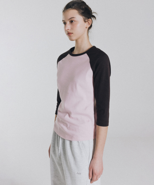 ANDNEEDS（アンドニーズ）の「ANDS raglan long sleeve (pink)（Tシャツ/カットソー・レディース・その他・FREE）」の3枚目の写真