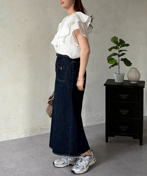 Chez toi(シェトワ)の「ラッフルブラウス(シャツ/ブラウス・レディース・ブラック系その他/オフホワイト/ブラック・FREE)」の10枚目の写真