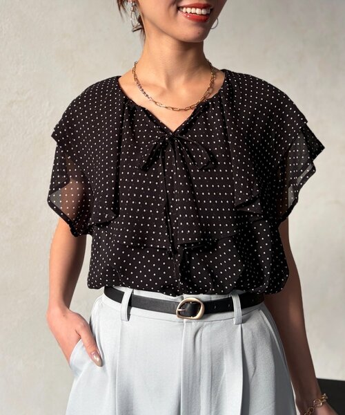 Chez toi(シェトワ)の「ラッフルブラウス(シャツ/ブラウス・レディース・ブラック系その他/オフホワイト/ブラック・FREE)」の21枚目の写真