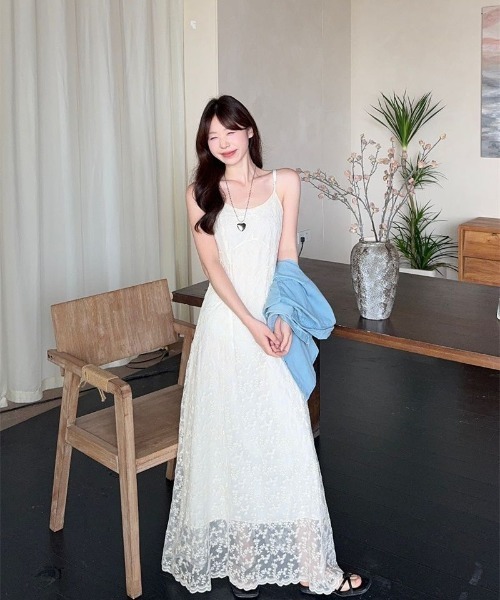 Ritzy(リッツィー)の「レースデザインキャミソールワンピース(ワンピース・レディース・ホワイト・S/M/L/XL)」の14枚目の写真