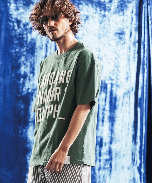 ANGENEHM(アンゲネーム)の「mt10439- Vintage Pigment Logo Printed T-shirt プリントTシャツ(AG06-011scg)(Tシャツ/カットソー・メンズ・ブラック/グリーン/レッド系その他/キナリ・L/M/S)」の11枚目の写真