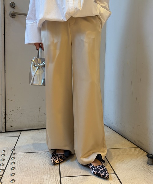 Narcissus(ナルシス)の「【Narcissus】サテンワイドパンツ きれいめ ウエストゴム ストレート(その他パンツ・レディース・ベージュ/ブラック/ピンク・FREE)」の12枚目の写真