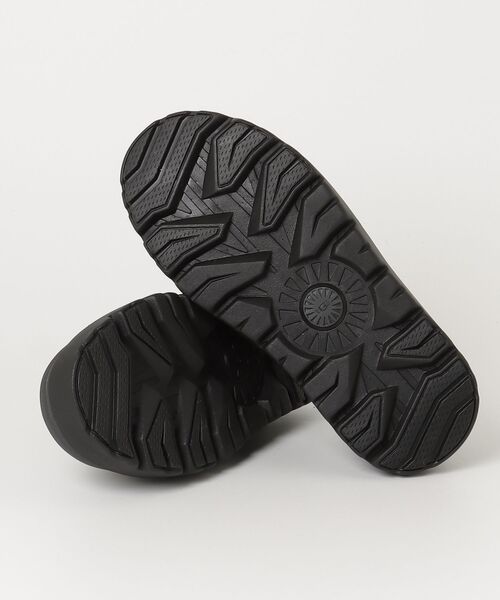 UGG(アグ)の「UGG(アグ)Heritage Utility Axoid ヘリテージ ユーティリティー アクソイド (メンズ)(スニーカー・メンズ・ブラック/ベージュ・8/10/9)」の4枚目の写真