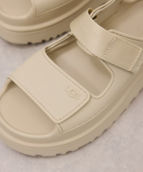 UGG(アグ)の「【UGG(アグ)】W GOLDENGLOW(サンダル・レディース・ブラック/ベージュ・24/23/25)」の14枚目の写真