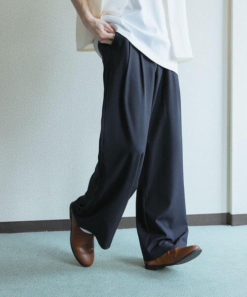 SENSE OF PLACE by URBAN RESEARCH(センスオブプレイスバイアーバンリサーチ)の「『速乾』ドライタッチ2タックワイドパンツ(その他パンツ・メンズ・ネイビー/ライトベージュ/ブラック/チャコールグレー・SMALL/LARGE/MEDIUM)」の9枚目の写真
