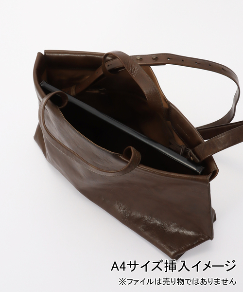 FRAMeWORK(フレームワーク)の「Bea mombaers TUMBLED LEATHER バッグ(ショルダーバッグ・レディース・ブラック/カーキ・FREE)」の7枚目の写真
