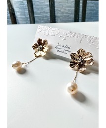 【Le soleil】フラワーモチーフ&スワロフスキーパール ピアス(MA)