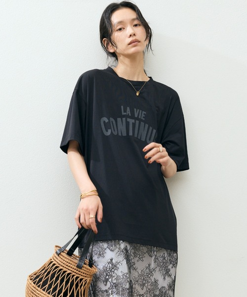 Doux archives(ドゥアルシーヴ)の「裾レースオーバーロゴTee(Tシャツ/カットソー・レディース・ミント/オフホワイト/ブラック・FREE)」の2枚目の写真