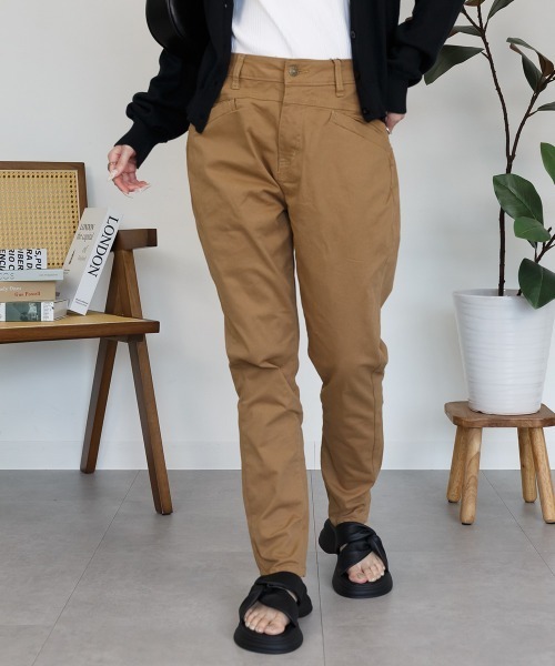 RCD(アールシーディー)の「ゆるツイルサルエルカラーパンツ(その他パンツ・レディース・カーキ/ベージュ/ブラック・LL/L/M)」の3枚目の写真