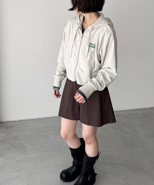 CANAL JEAN(キャナルジーン)の「DISCUS ATHLETIC ショートフルジップフーディー(パーカー・レディース・オートミール/イエロー・ONE SIZE)」の4枚目の写真