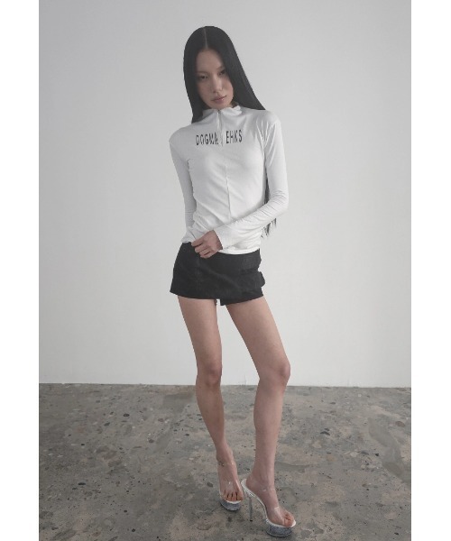 L.H.P(エルエイチピー)の「DOGMA EHKS/ドグマエークス/HALF ZIP TOP(Tシャツ/カットソー・レディース・ブラック・F)」の2枚目の写真