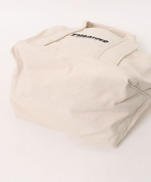 THRASHER(スラッシャー)の「THRASHER LUNCH TOTE BAG(トートバッグ・メンズ・ホワイト系その他2/ホワイト系その他・FREE)」の4枚目の写真