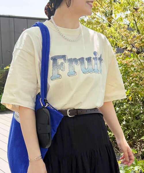 fredy couleur(フレディクルール)の「【FRUIT OF THE LOOM】19/-スラブ天竺FruitロゴT(Tシャツ/カットソー・レディース・サックスブルー/オフホワイト/チャコールグレー・M)」の5枚目の写真