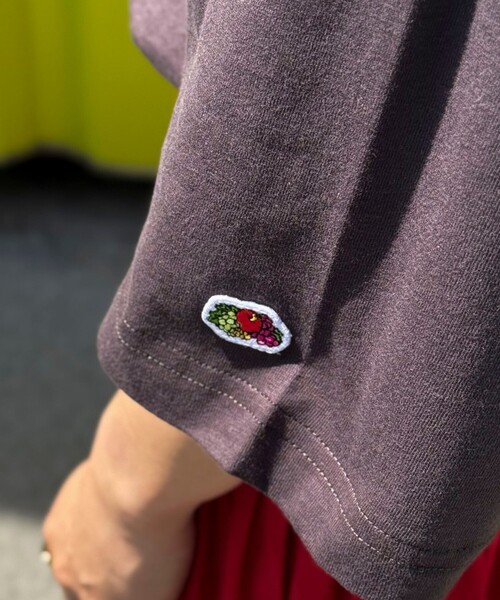 fredy couleur(フレディクルール)の「【FRUIT OF THE LOOM】19/-スラブ天竺FruitロゴT(Tシャツ/カットソー・レディース・サックスブルー/オフホワイト/チャコールグレー・M)」の18枚目の写真