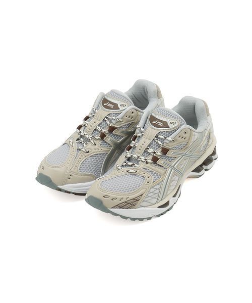 emmi(エミ)の「【ASICS】GEL-NIMBUS 10.1(スニーカー・レディース・クリーム・23/23.5/24/24.5/25)」の2枚目の写真