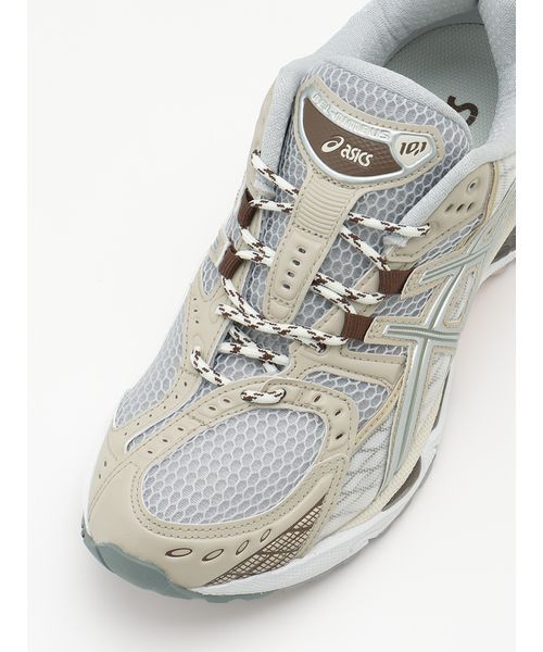 emmi(エミ)の「【ASICS】GEL-NIMBUS 10.1(スニーカー・レディース・クリーム・23/23.5/24/24.5/25)」の8枚目の写真