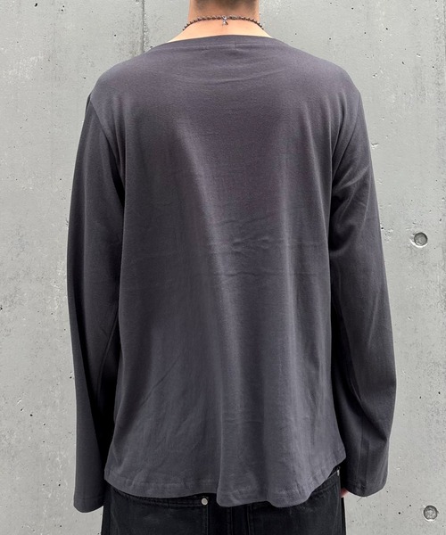 Never mind the XU（ネバーマインドザエックスユー）の「【Never mind the XU】cross print long sleeve / 【ネバーマインド ザ エックスユー】オーバーサイズクロスプリントワンショルダー長袖Tシャツ（Tシャツ/カットソー・メンズ・ホワイト/チャコール・ONE SIZE）」の22枚目の写真