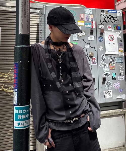 Never mind the XU（ネバーマインドザエックスユー）の「【Never mind the XU】cross print long sleeve / 【ネバーマインド ザ エックスユー】オーバーサイズクロスプリントワンショルダー長袖Tシャツ（Tシャツ/カットソー・メンズ・ホワイト/チャコール・ONE SIZE）」の10枚目の写真