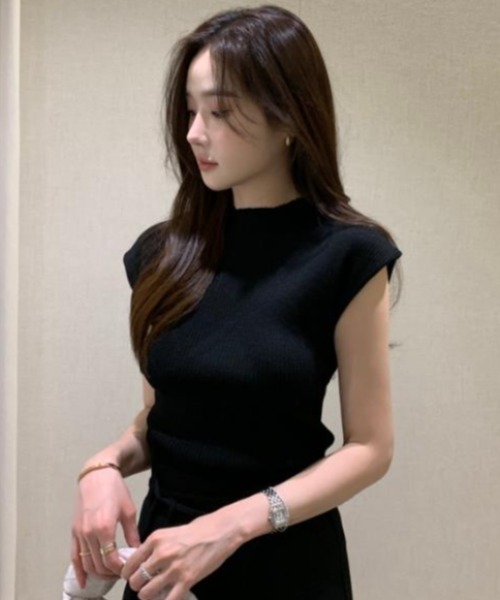 semplice（センプリチェ）の「Ｔシャツ【韓国ファッション】（Tシャツ/カットソー・レディース・グレー/ブラック/ホワイト・F）」の3枚目の写真