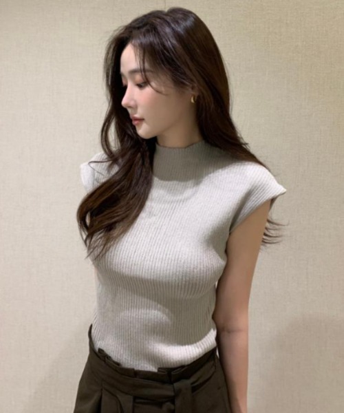 semplice（センプリチェ）の「Ｔシャツ【韓国ファッション】（Tシャツ/カットソー・レディース・グレー/ブラック/ホワイト・F）」の10枚目の写真