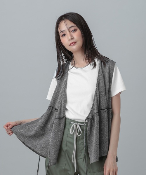 GLOBAL WORK(グローバルワーク)の「MATINEE LINE/カラミリネンライクジレ/670041(ベスト・レディース・ブラック×ホワイト/ブラウン系8/ベージュ・MEDIUM/LARGE)」の7枚目の写真