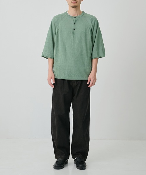 CITY TOKYO(シティトウキョウ)の「【CITY TOKYO/シティートーキョー】Soft linen ヘンリーネック(ニット/セーター・メンズ・ミント/ブラック/ライトベージュ・2/1)」の9枚目の写真