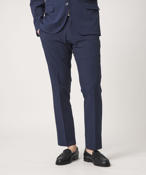 A DAY IN THE LIFE UNITED ARROWS(アデイインザライフユナイテッドアローズ)の「サッカー ノープリーツ スラックス-セットアップ対応・マシンウォッシャブル-<A DAY IN THE LIFE>(スラックス・メンズ・ダークグレー/その他1/ネイビー・S/L/XL/M)」の1枚目の写真
