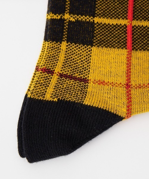 蘇格蘭格紋 經典刺繡標誌中筒襪