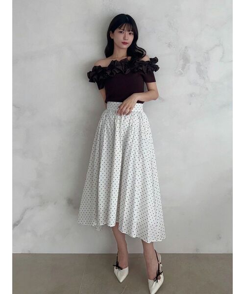 MERCURYDUO(マーキュリーデュオ)の「2WAY異素材ランダムラッフルショートスリーブニット(ニット/セーター・レディース・ベビーピンク/ライトブルー/その他1/ブラウン・FREE)」の17枚目の写真