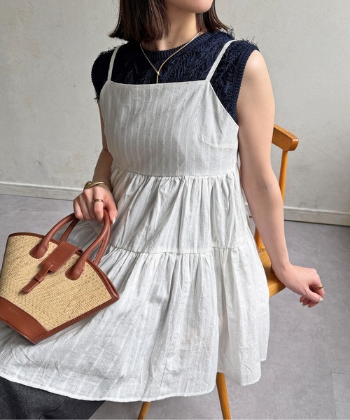 Thevon(ゼボン)の「ティアードキャミチュニック(チュニック・レディース・オフホワイト/ブラック系その他/ホワイト/ブラック・FREE)」の2枚目の写真