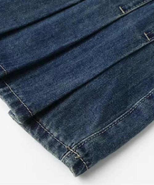 LA POMME petit(ラポミ・プチ)の「Classic Pleats Denim Skirt(デニムスカート・レディース・ブルー・SMALL/MEDIUM/LARGE/X-LARGE)」の6枚目の写真