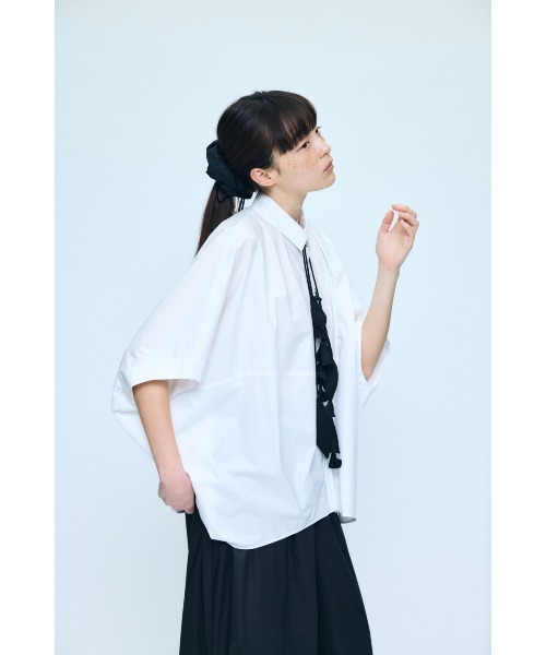 ENFOLD(エンフォルド)の「DRAPE HEXAGON SKIRTD(Tシャツ/カットソー・レディース・ブラック/ホワイト/ライトグリーン・38)」の6枚目の写真