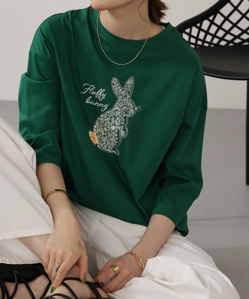 BRODIAEA(ブローディア)の「BRODIAEA ラビットモチーフプリント7分袖Tシャツ(Tシャツ/カットソー・レディース・ダークグリーン/ブラック/オフホワイト・40)」の18枚目の写真