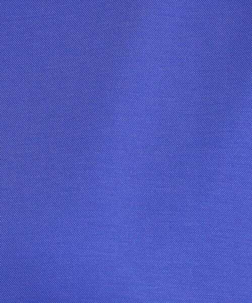 grove（グローブ）の「【持続冷感・体型カバー】サテンパイピングドルマンカットソー（Tシャツ/カットソー・レディース・ブラック/ブルー系その他/オフホワイト/グレー・03/02/04/05）」の9枚目の写真