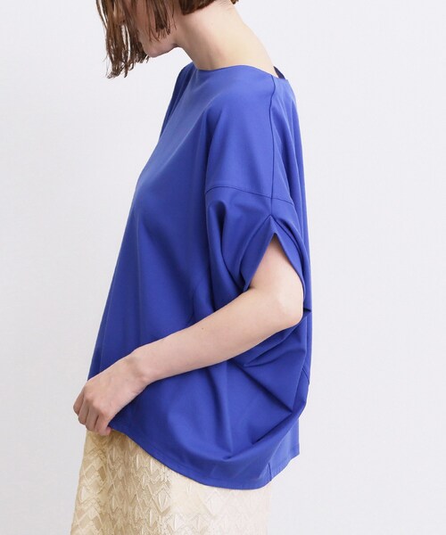 grove（グローブ）の「【持続冷感・体型カバー】サテンパイピングドルマンカットソー（Tシャツ/カットソー・レディース・ブラック/ブルー系その他/オフホワイト/グレー・03/02/04/05）」の11枚目の写真