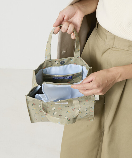 ROOTOTE（ルートート）の「ROOTOTE/ルートート EU.スクエア.ラミネート-Y（トートバッグ・レディース・カーキ/アイボリー・ONE SIZE）」の9枚目の写真