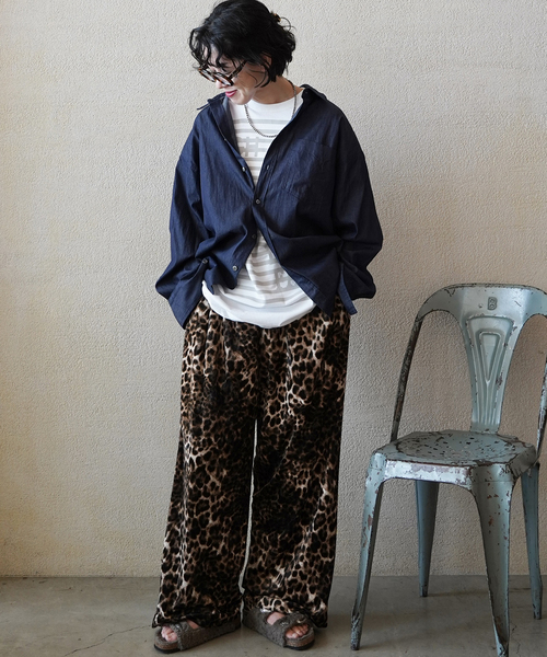 JOURNAL STANDARD LUXE（ジャーナルスタンダード　ラックス）の「レオパベロア イージーパンツ（その他パンツ・レディース・ブラウン・FREE）」の2枚目の写真