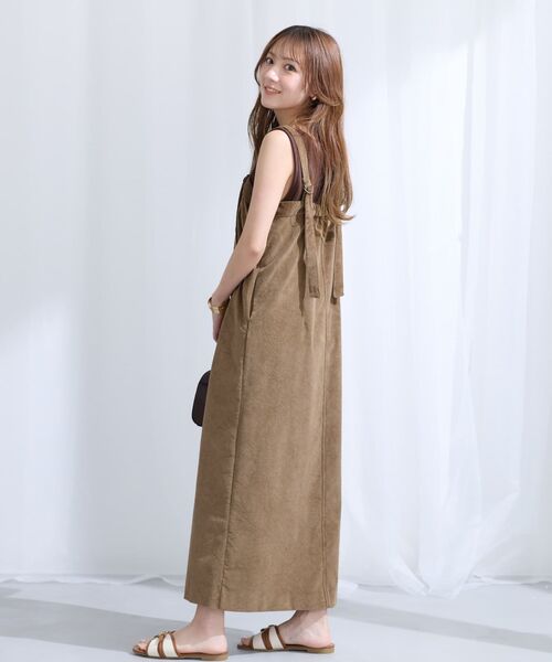 COHINA(コヒナ)の「ストレッチコーデュロイジャンパースカート 【低身長・小柄女性】(ジャンパースカート・レディース・キャメル/チャコール/ボルドー・S/XS)」の18枚目の写真