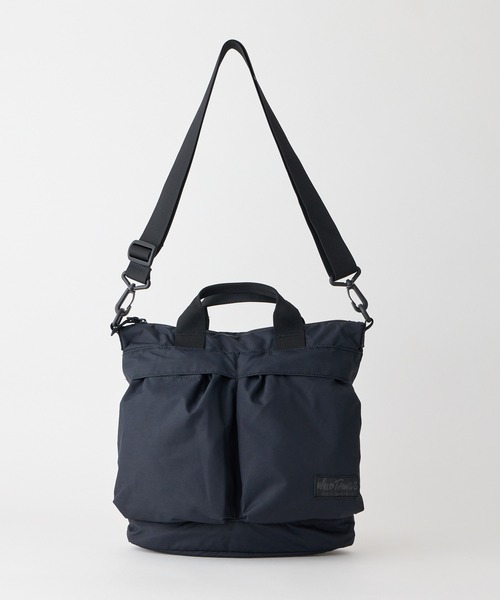 WILD THINGS(ワイルドシングス)の「【WILD THINGS】METROPOLIS HELMET BAG S(ショルダーバッグ・レディース・ブラック/ベージュ・ONE SIZE)」の2枚目の写真