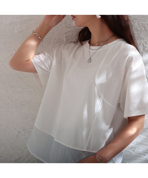 GOLDJAPAN(ゴールドジャパン)の「異素材&アシメ切り替えプルオーバー【大きいサイズ対応】(Tシャツ/カットソー・レディース・ブラック/ホワイト・LL/3L/4L/5L)」の9枚目の写真
