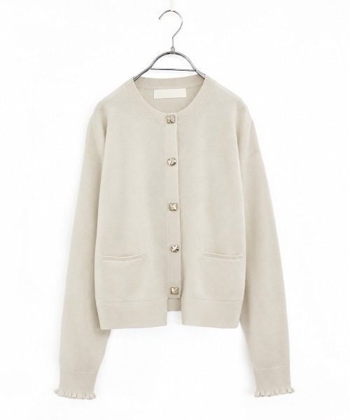 Marilyn Moon(マリリンムーン)の「cotton cashmere bijou cardigan(カーディガン/ボレロ・レディース・アイボリー/ネイビー/レッド/ブラック/パープル・FREE)」の2枚目の写真