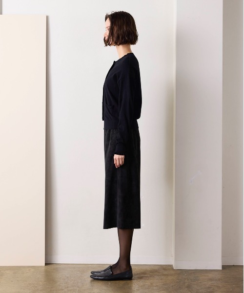 Marilyn Moon(マリリンムーン)の「cotton cashmere bijou cardigan(カーディガン/ボレロ・レディース・アイボリー/ネイビー/レッド/ブラック/パープル・FREE)」の13枚目の写真
