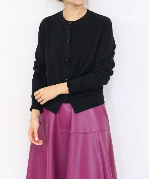 Marilyn Moon(マリリンムーン)の「cotton cashmere bijou cardigan(カーディガン/ボレロ・レディース・アイボリー/ネイビー/レッド/ブラック/パープル・FREE)」の20枚目の写真
